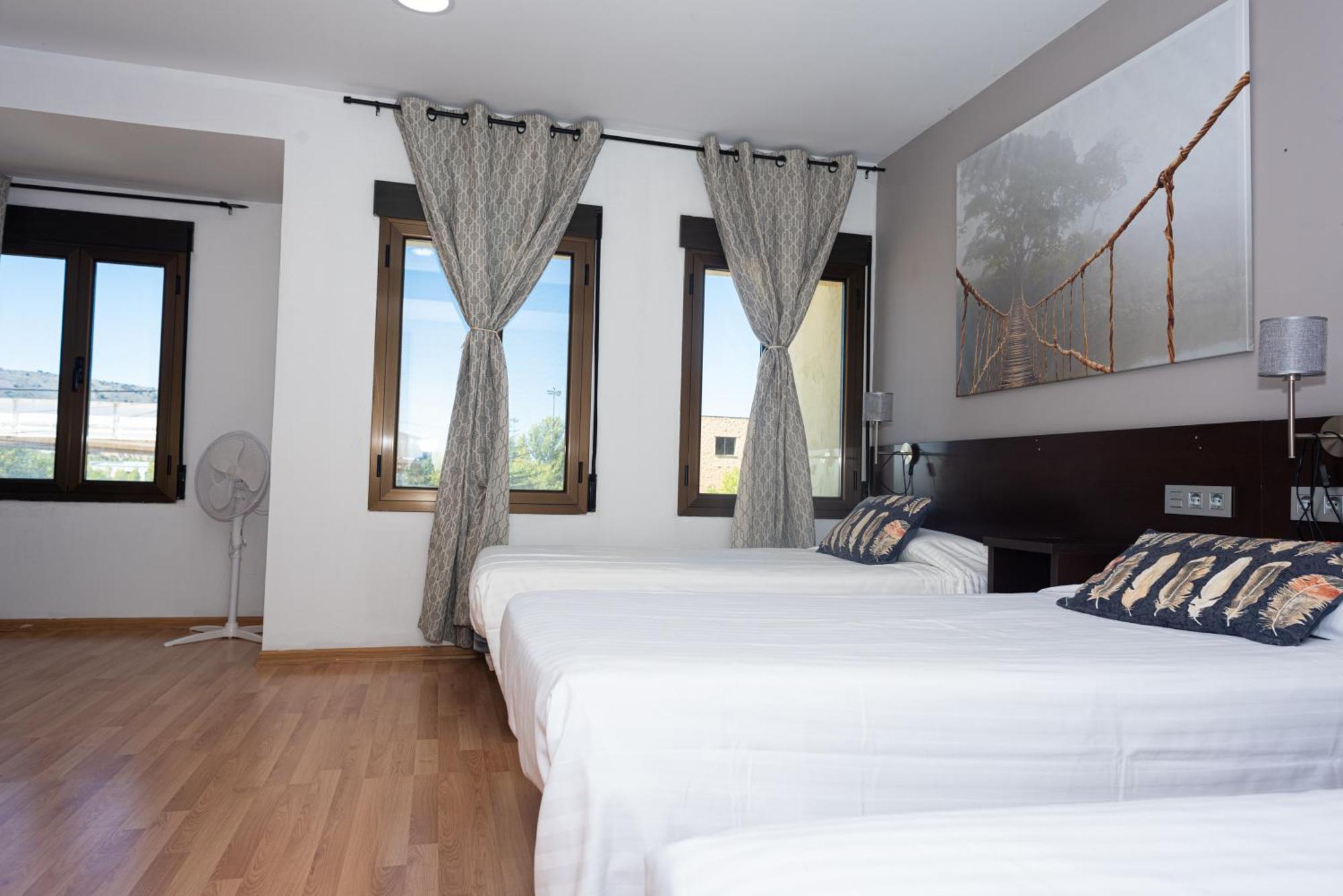 Hostal Venta De Valcorba โซรีอา ภายนอก รูปภาพ