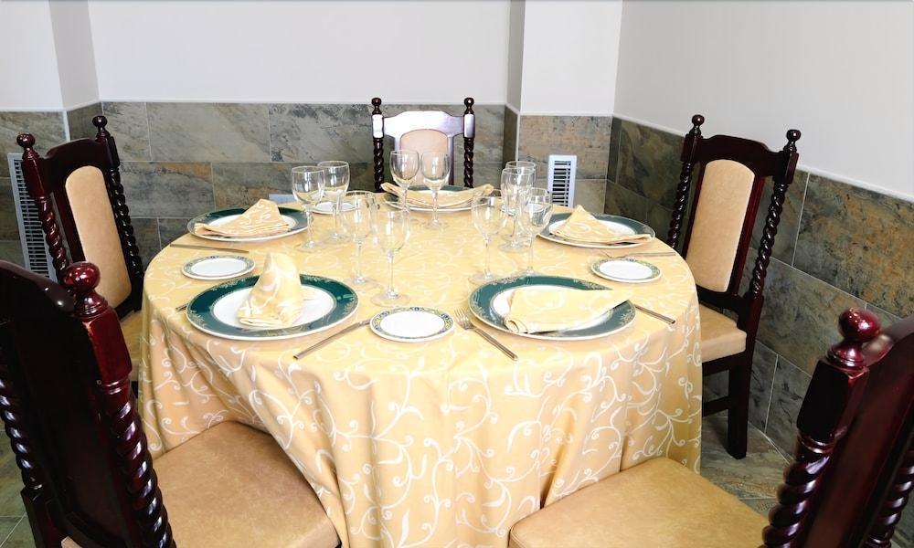 Hostal Venta De Valcorba โซรีอา ภายนอก รูปภาพ